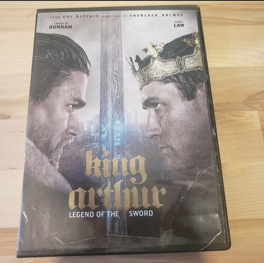KING ARTHUR LEGEND OF THE SWORD DVD Movie 2017 Charlie Hunnam